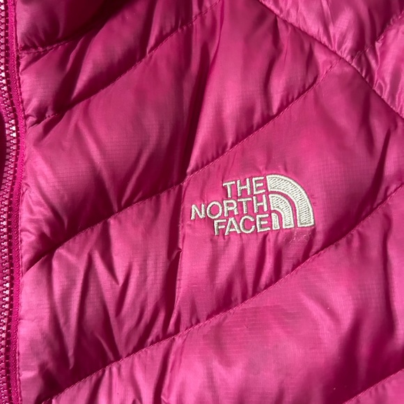 Woman North Face 800 down filled jacket, Sz Large - Picture 7 of 8